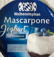 Mascarpone Joghurt auf Heidelbeere