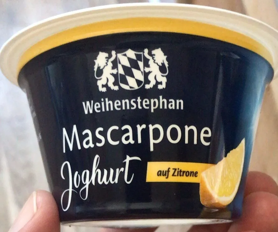 Mascarpone Joghurt auf Zitrone