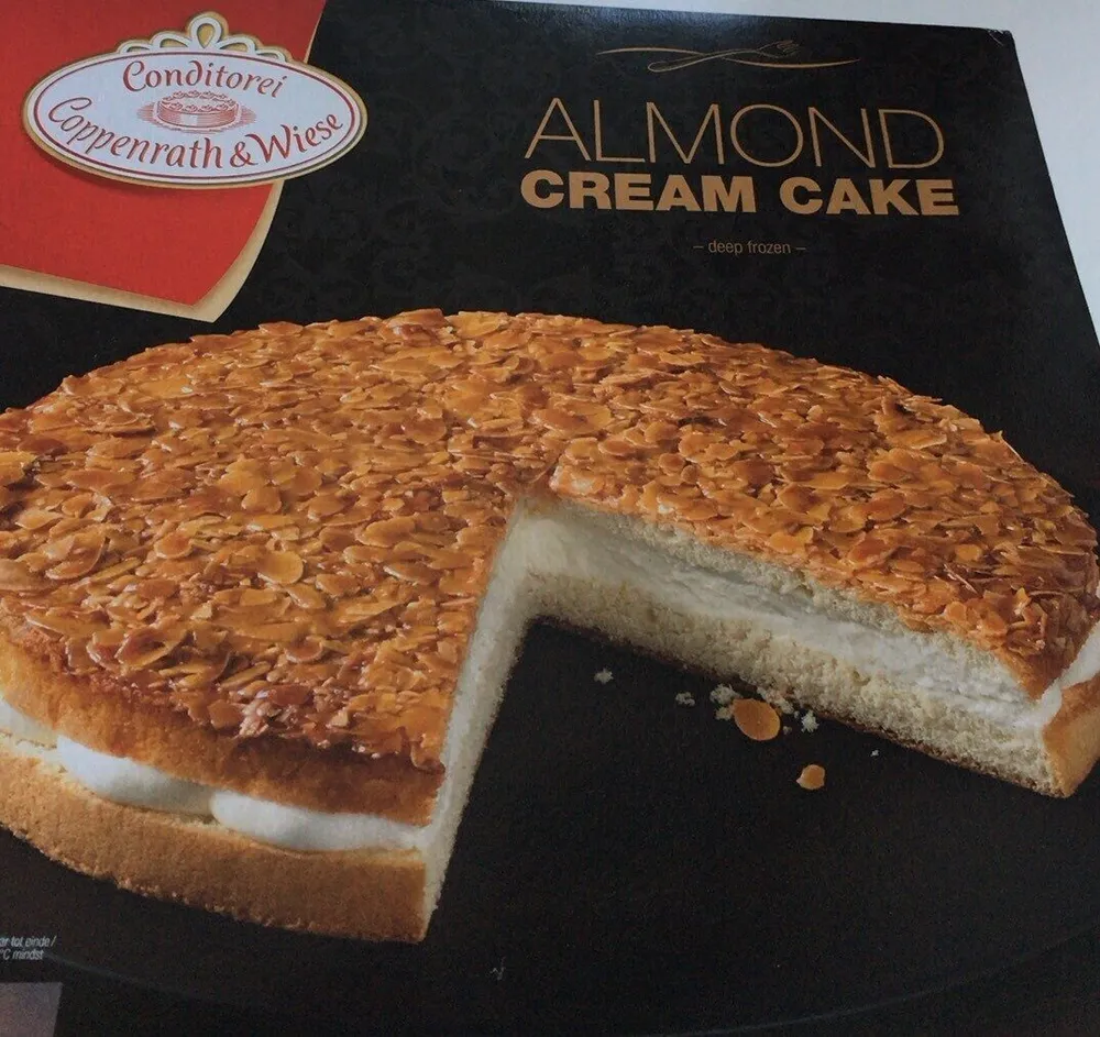 Almond cream cake