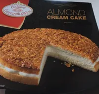 Almond cream cake