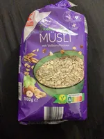 Trauben-Nuss MÜSLI mit Vollkornflocken