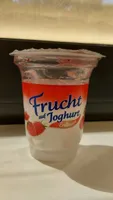 Erdbeerzubereitung auf gesüßtem Joghurt mild