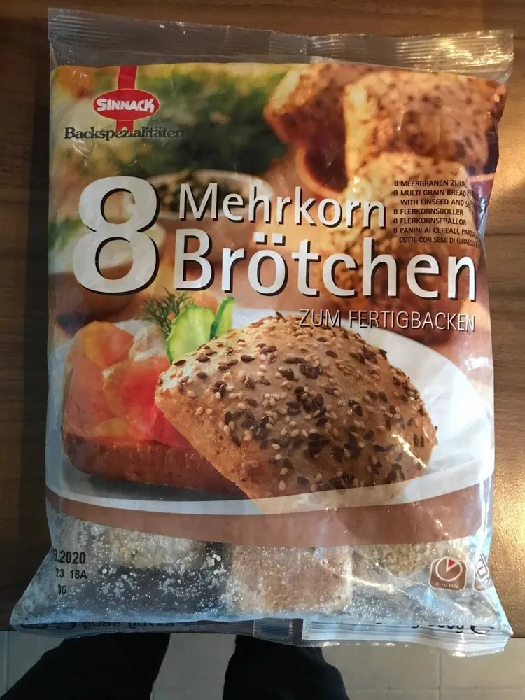 Mehrkornbrötchen 4009097032075