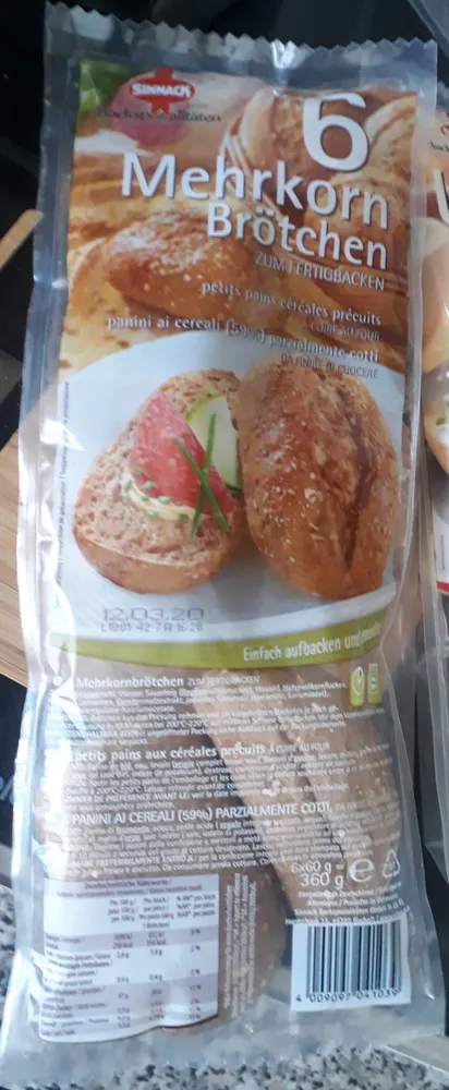 Mehrkorn Brötchen zum Fertigbacken