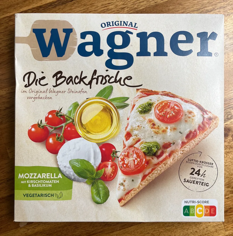 Pizza Die Backfrische Mozzarella