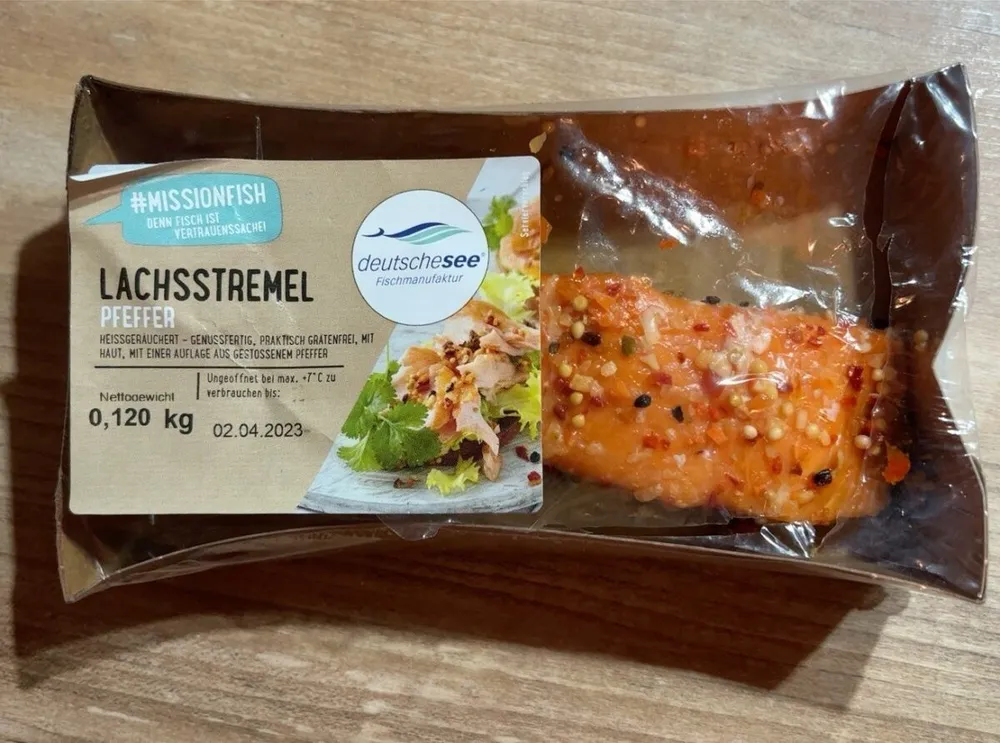 LACHSSTREMEL
