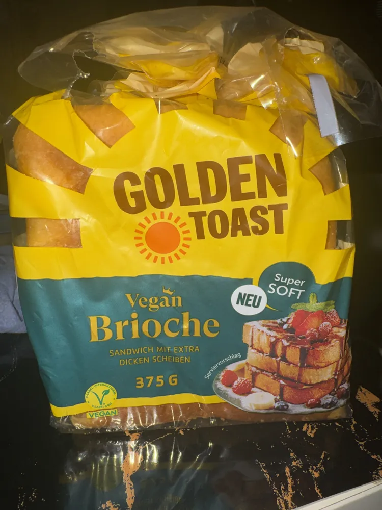Vegan Brioch Sandwich