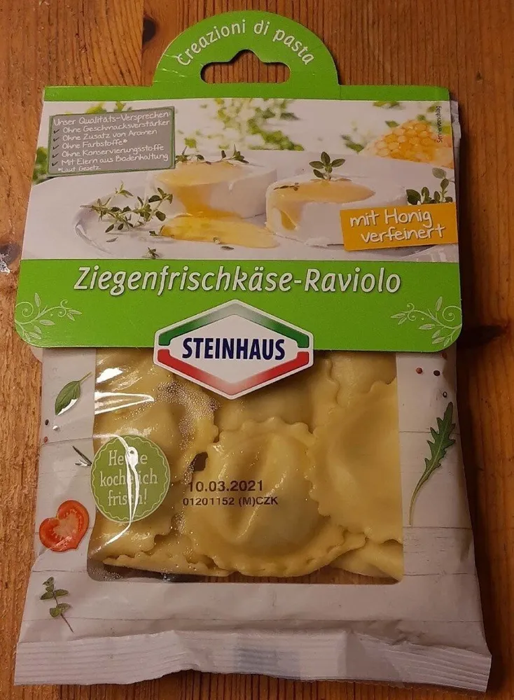 Ziegenfrischkäse-Raviolo