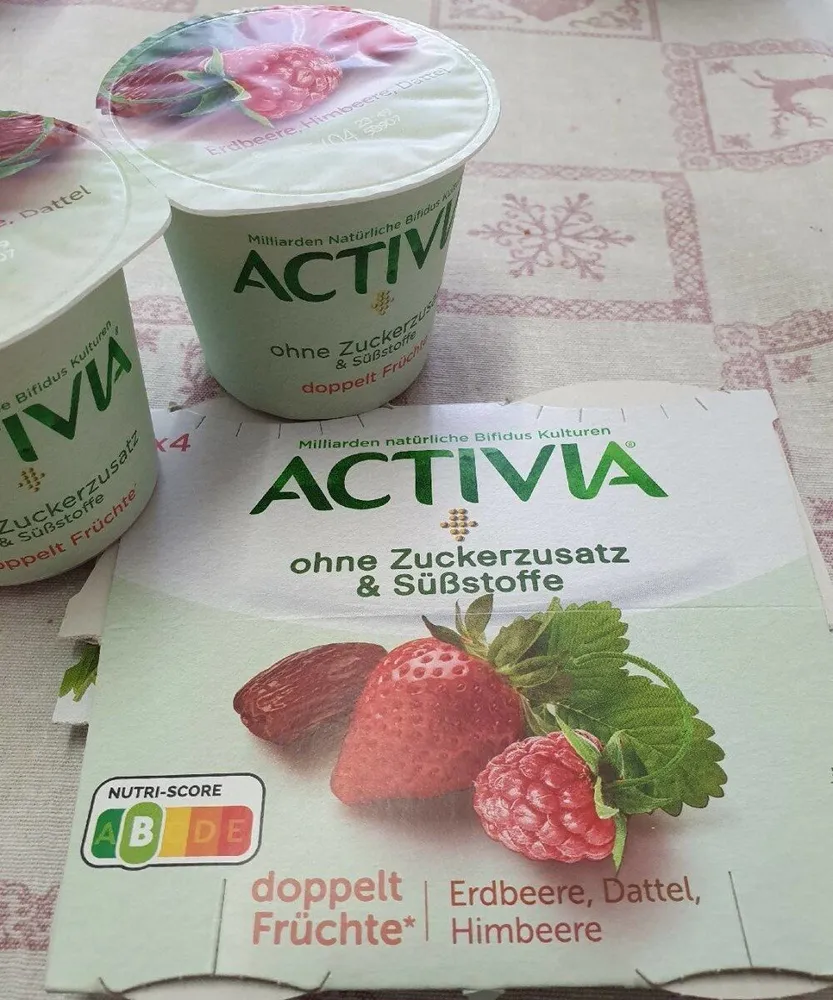 Danone ACTIVIA® ohne Zuckerzusatz & ohne Süßstoffe, doppelt Früchte Erdbeere, Dattel, Himbeere (4 x 115g) = 460g