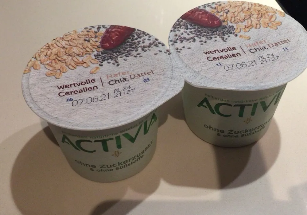 Danone ACTIVIA® XXL ohne Zuckerzusatz & ohne Süßstoffe, wertvolle Cerealien Hafer, Chia, Dattel 4 x (2 x 115 g) =