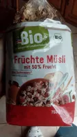 Früchte Müsli