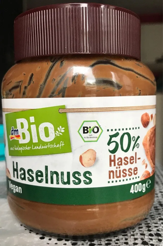 Haselnuss Creme