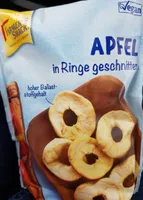 APFEL in Ringe geschnitten