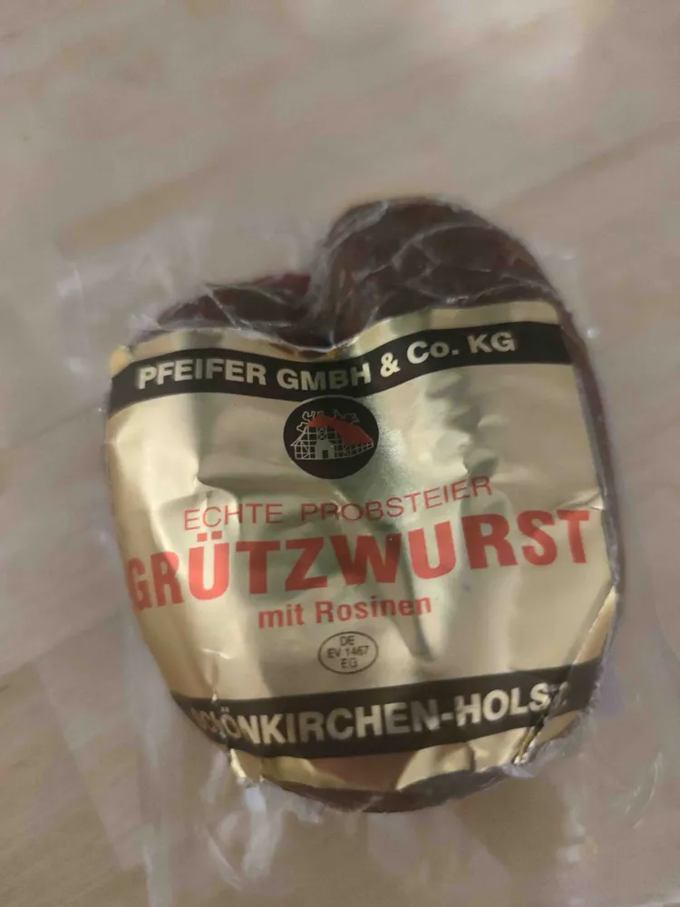 Grützwurst mit Rosinen