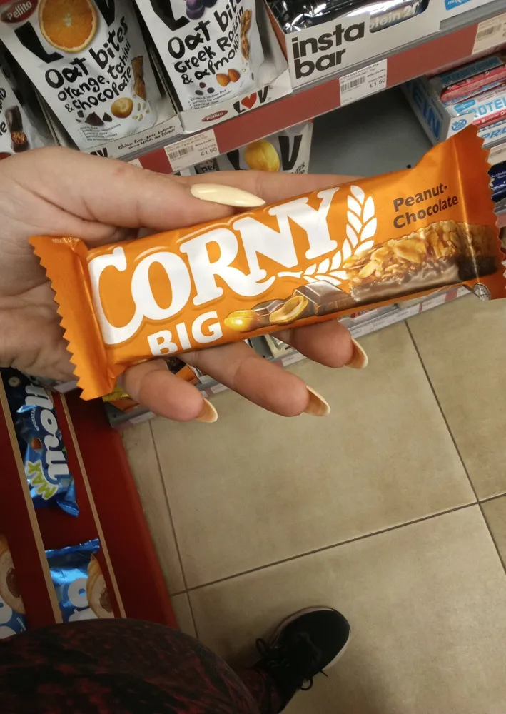 corn big bar peanut chocolate