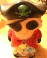 Figur mit Candy Drops Dragees