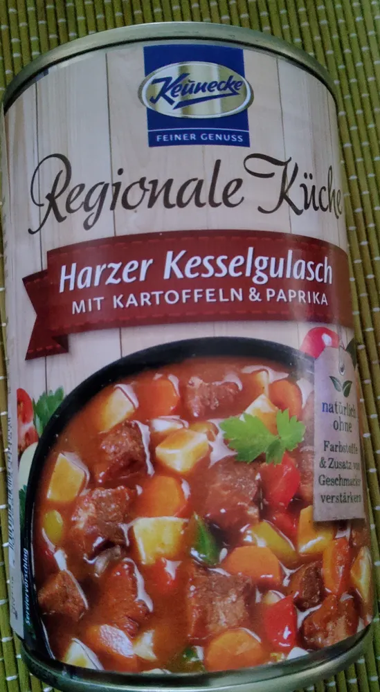Kesselgulasch mit Kartoffeln & Paprika