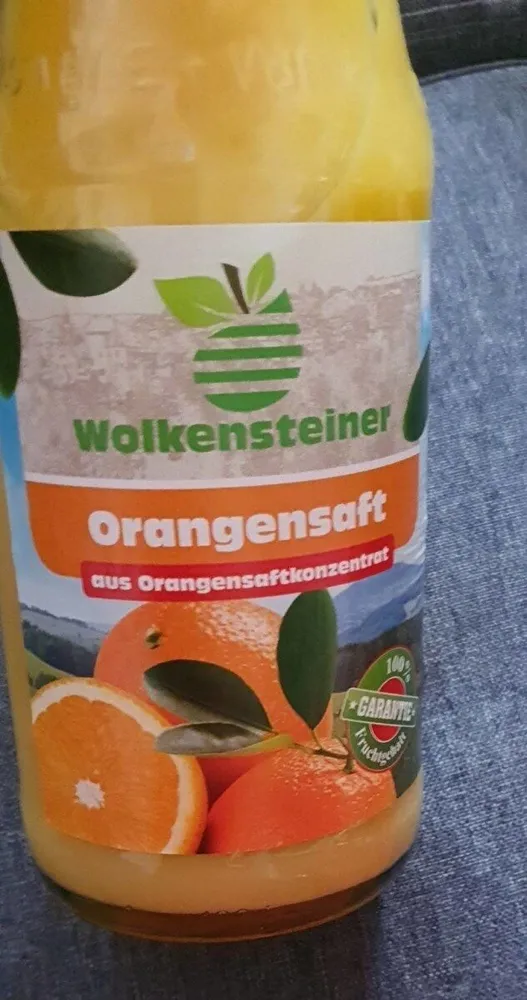 Orangensaft aus Orangensaftkonzentrat