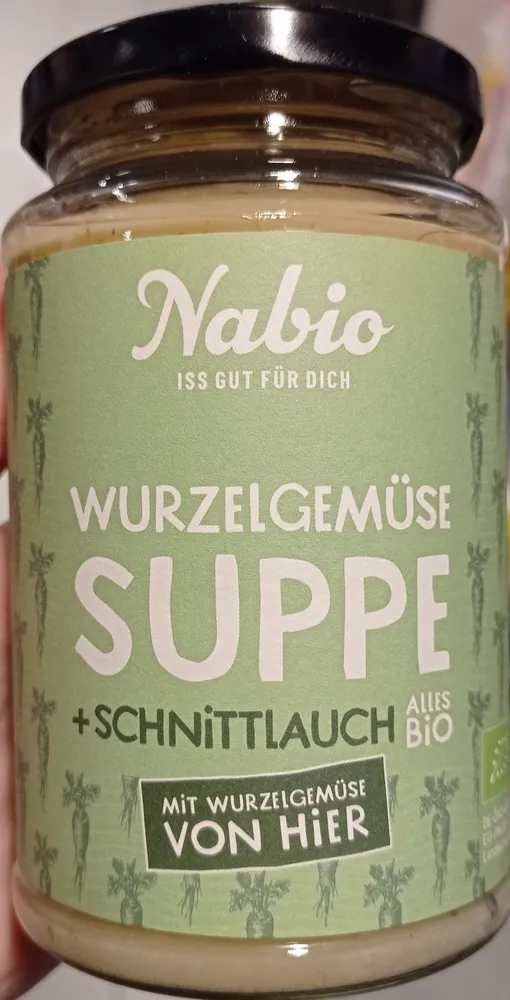 Wurzelgemüse Suppe + Schnittlauch