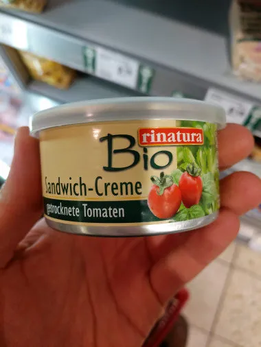 Sandwich-Creme getrocknete Tomaten