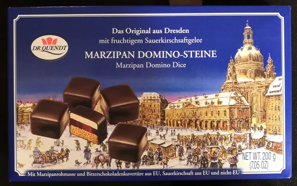Marzipan Domino-Steine