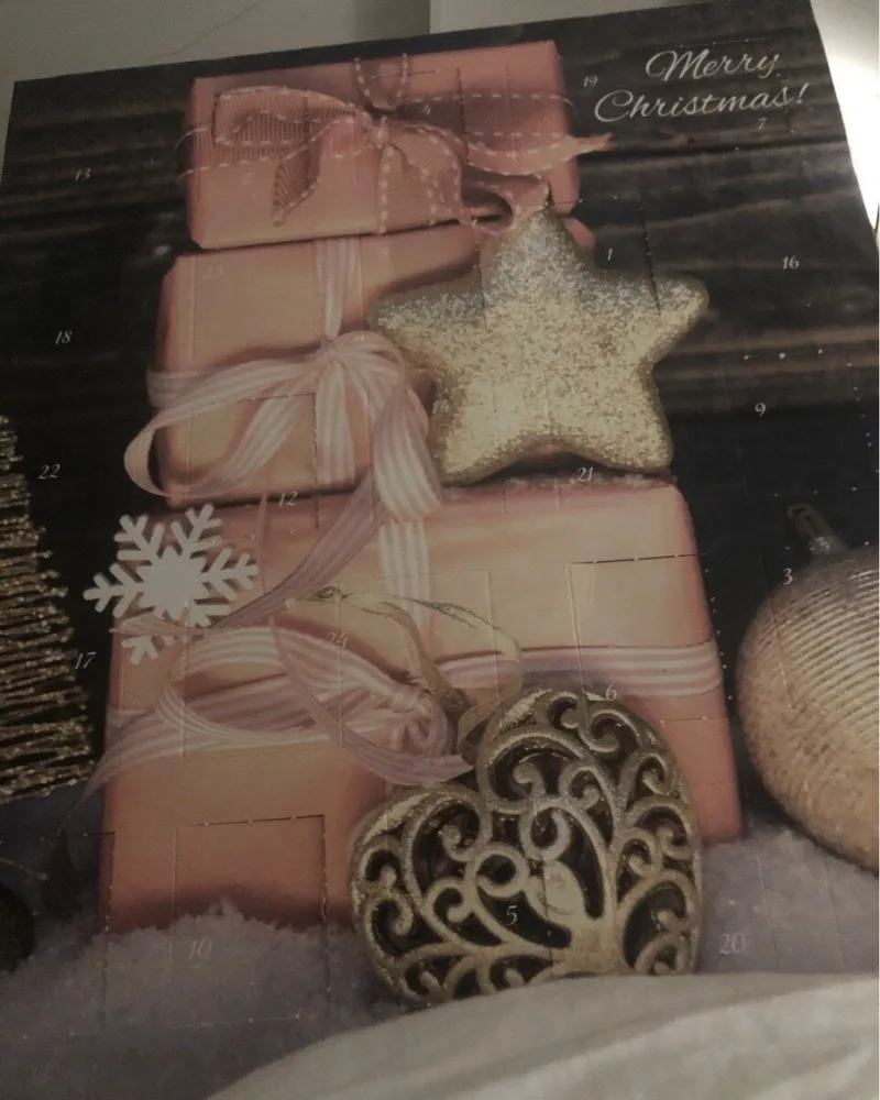 Feine Weihnachts-Taler aus Edel-Vollmich-Schokolade
