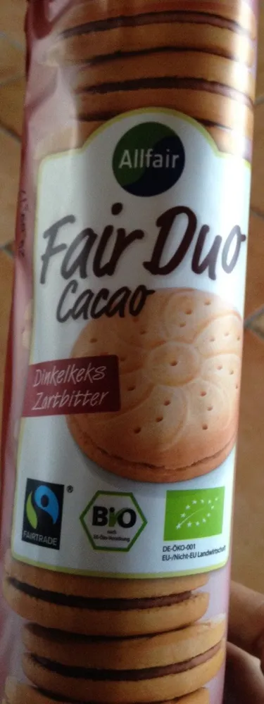 Fair duo cacao