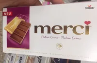Précieux chocolat au lait fourré au chocolat au lait
