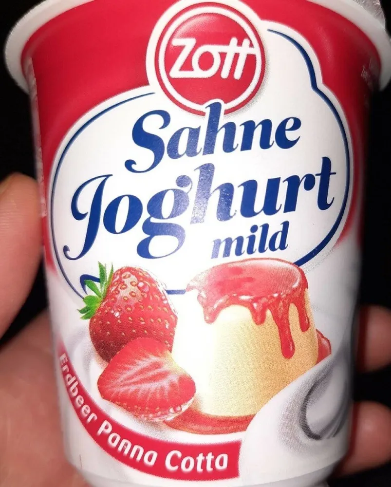 Sahne Joghurt Mild Erdbeer Panna Cotta - Zott - 150 G