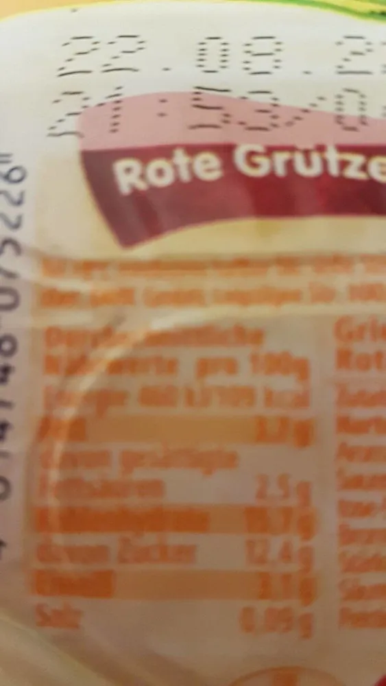 Grieß Dessert Rote Grütze