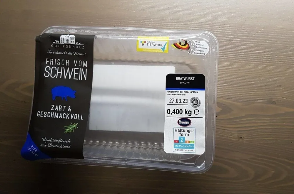 Frisch vom Schwein grobe Bratwurst