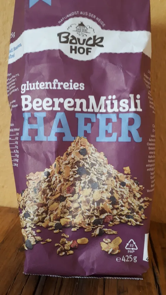 glutenfreies BeerenMüsli HAFER