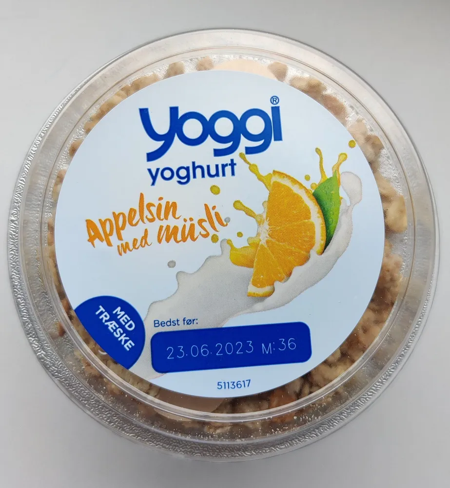Appelsin yoghurt med müsli