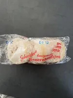 Hausgemachter Bauernhandkäse