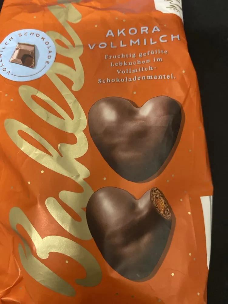 Akora Vollmilch
