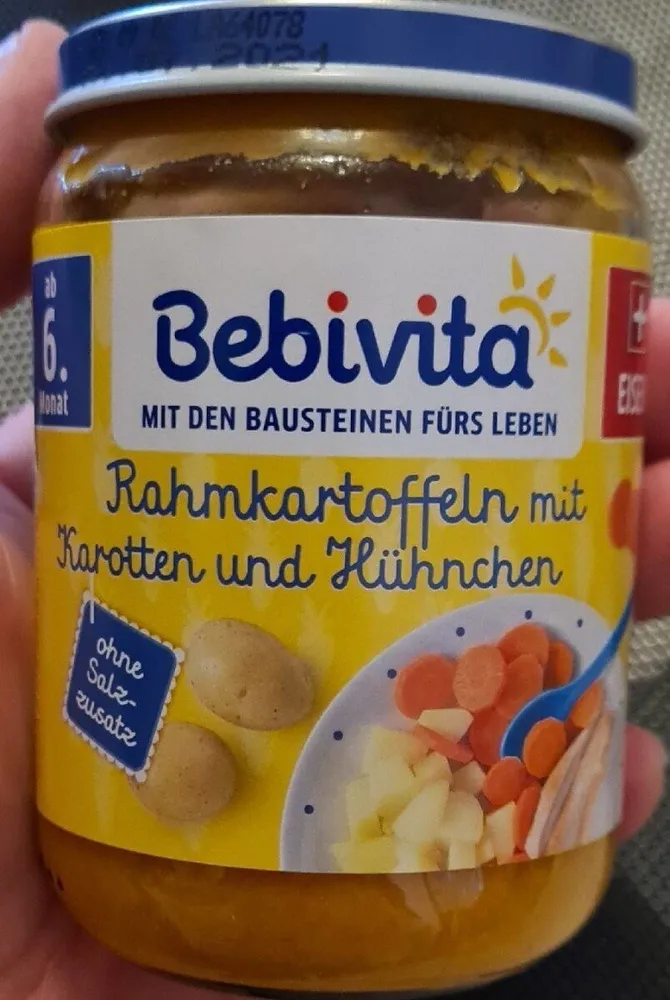 Rahmkartoffeln mit Karotten und Hühnchen