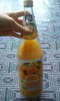 Orangen Saft aus OrangensaftKonzentrat