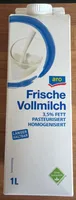 Frische Vollmilch
