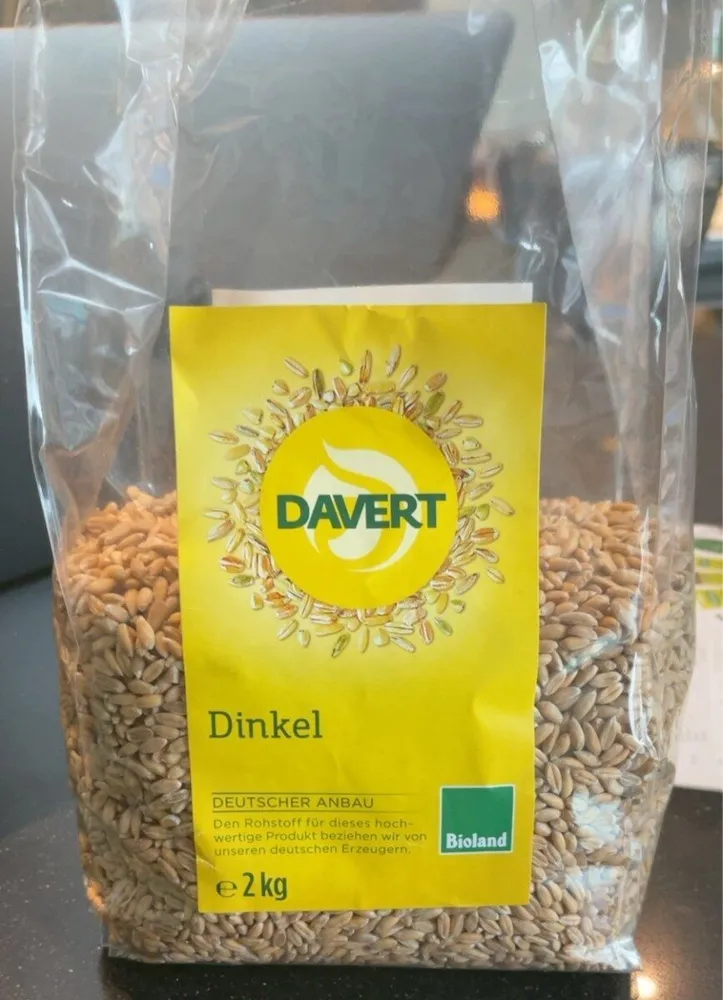 Dinkel ganz