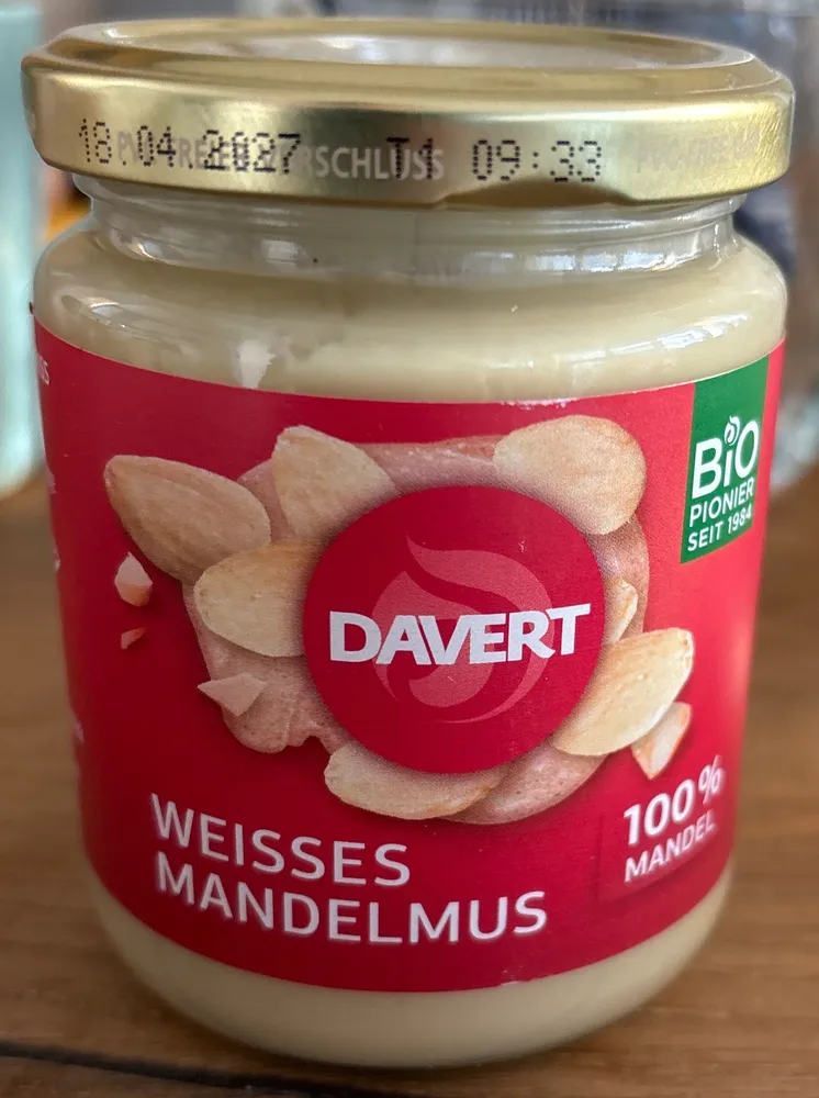 Weißes Mandelmus