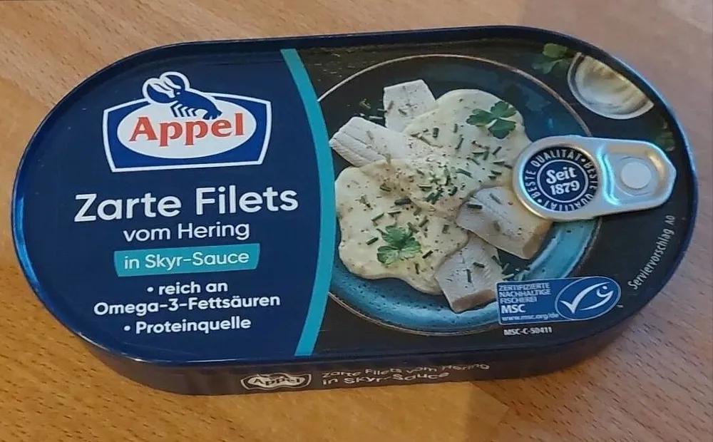 Appel Zarte Filets vom Hering in Skyr-Sauce 4020500922875 Zarte Heringsfilets in Frischkäsesauce mit Kräutern verfeinert