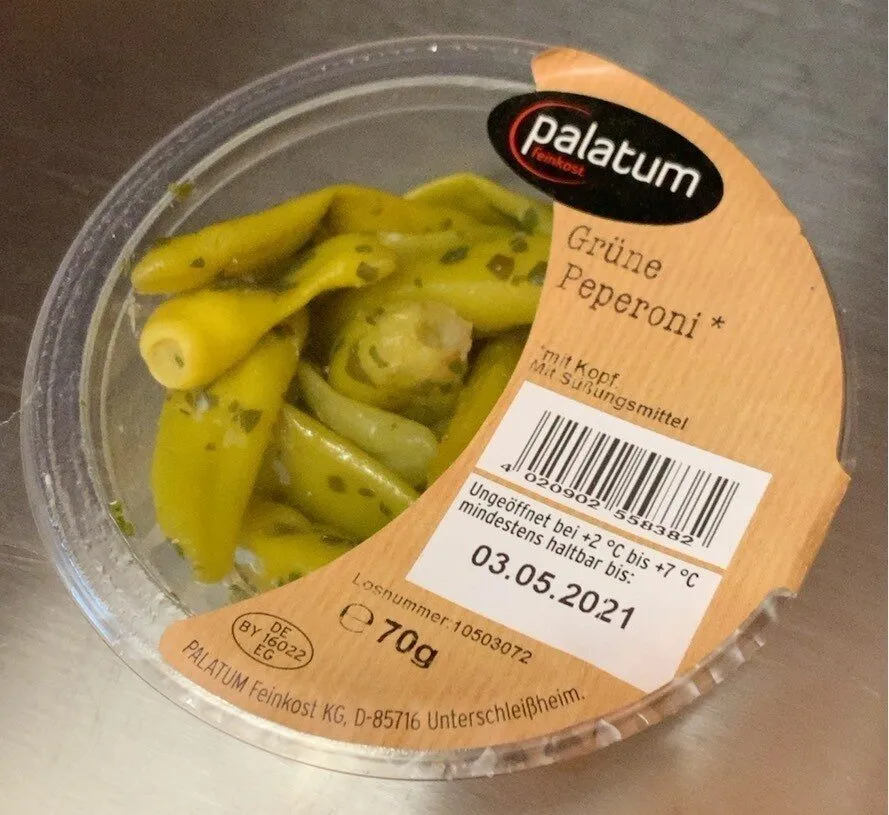Grüne Peperoni