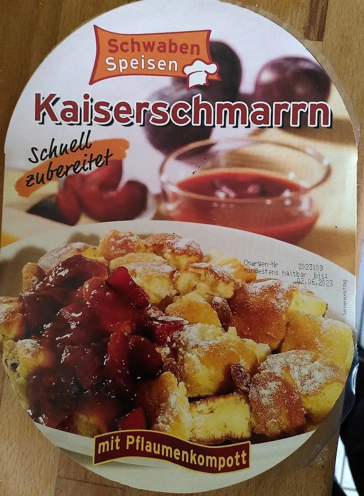 Kaiserschmarrn mit Pflaumenkompott
