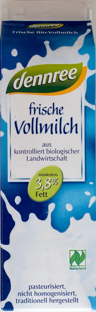 frische Vollmilch