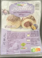 Hefeklöße mit Pflaumenfüllung