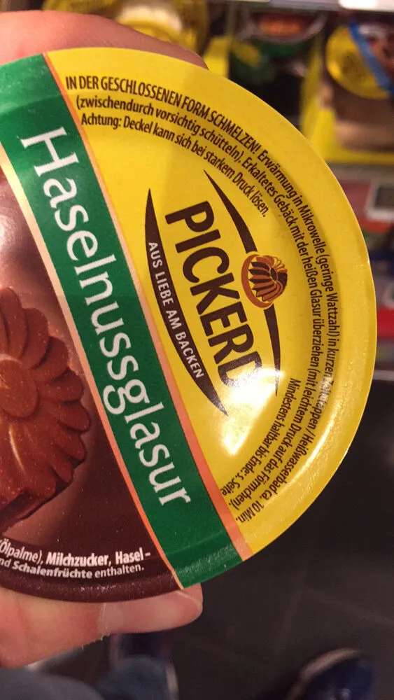 Pickerd glaçage aux noisettes