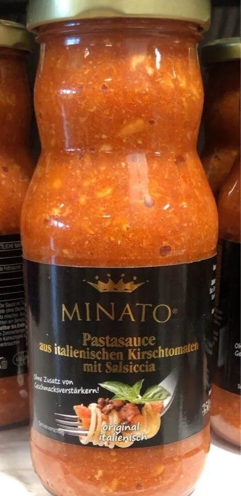 Pastasauce aus italienischen Kirschtomaten mit Salsiccia