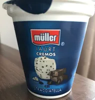 Iaurt cremos cu stracciatella