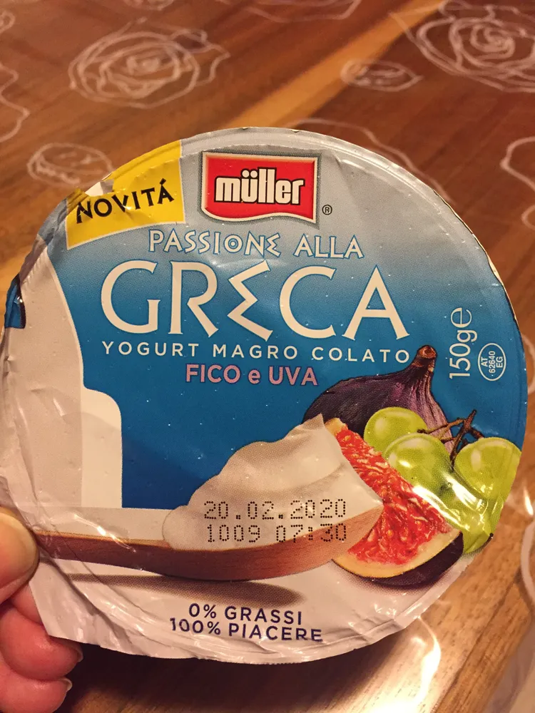 PASSIONE ALLA GRECA YOGURT MAGRO COLATO FICO e UVA