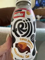 FUDGE BROWNIE FLAVOUR MILKSHAKE